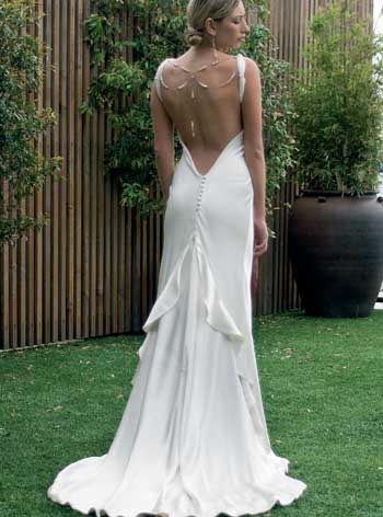 короткое свадебное платье с открытой спиной